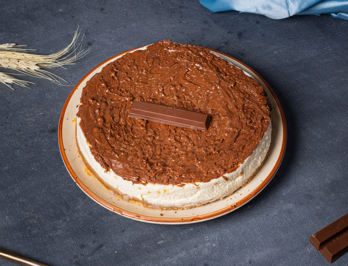 Kitkat Baked Cheesecake