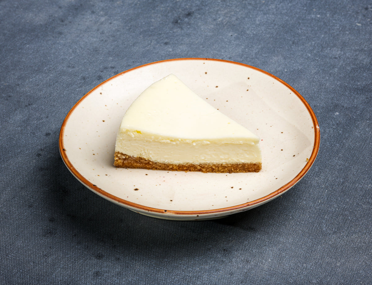 New York Baked Cheesecake Slice