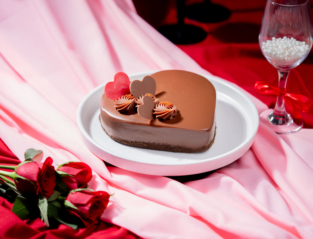 Milk Truffle Heart Cake
